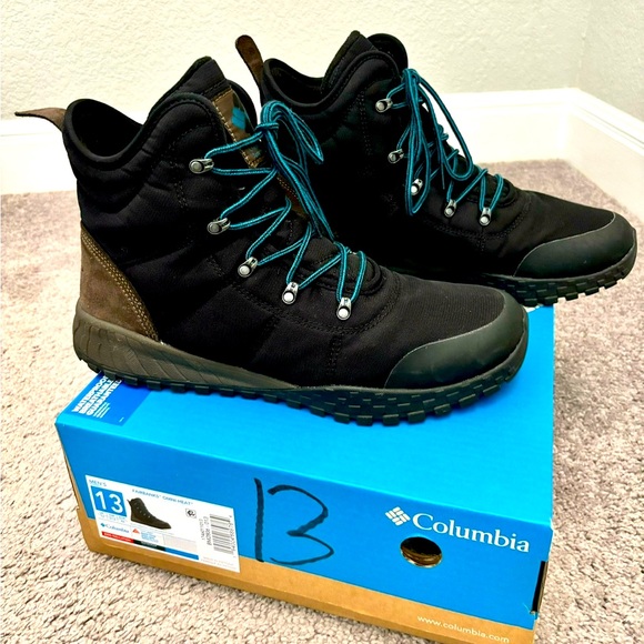 Columbia Fairbanks Omni-Heat Winter
Boot - Size 13 - Picture 1 of 2